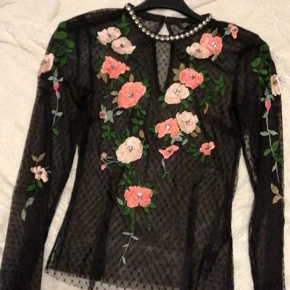 Topshop lace embroidery top